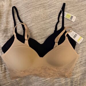 Natori 
X 2 Bliss Perfection Wireless Contour Bra NWT 34B black and “cafe” color